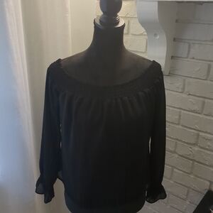 **3/$10** Guess Black Ruffled Top